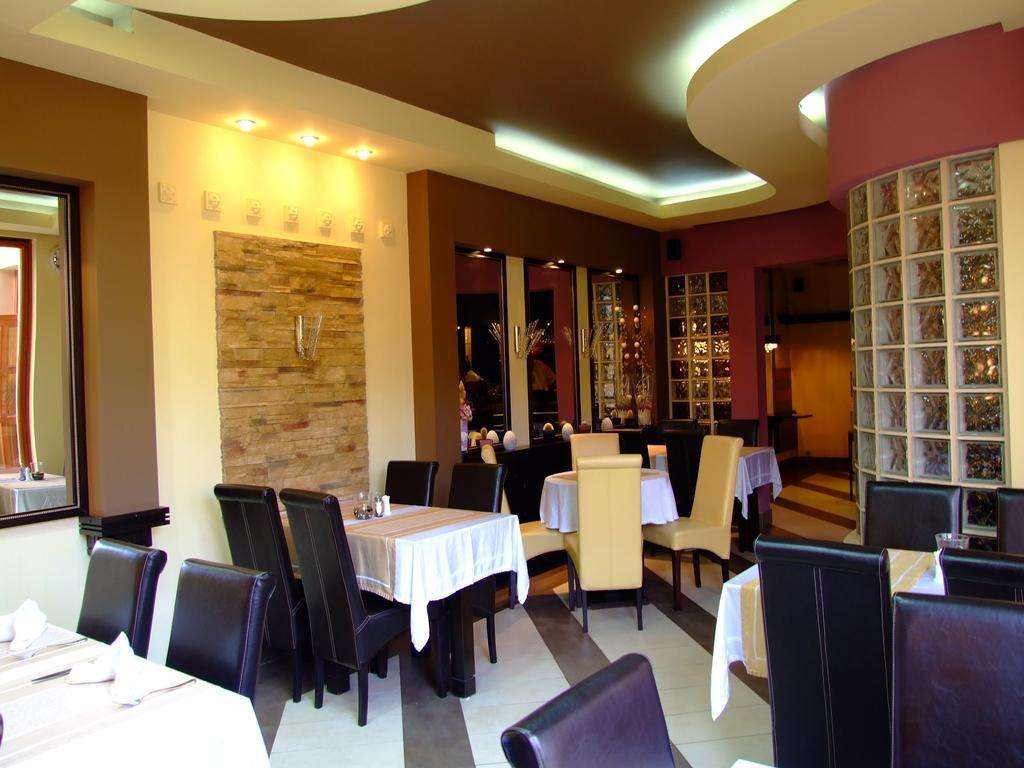 Hotel Vila Lago Палич Экстерьер фото